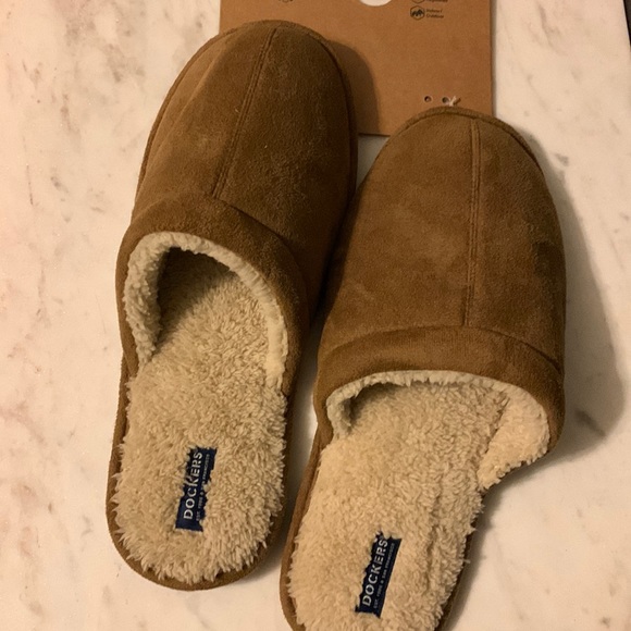 Men’s Docker’s Scuff Slippers - Picture 5 of 14